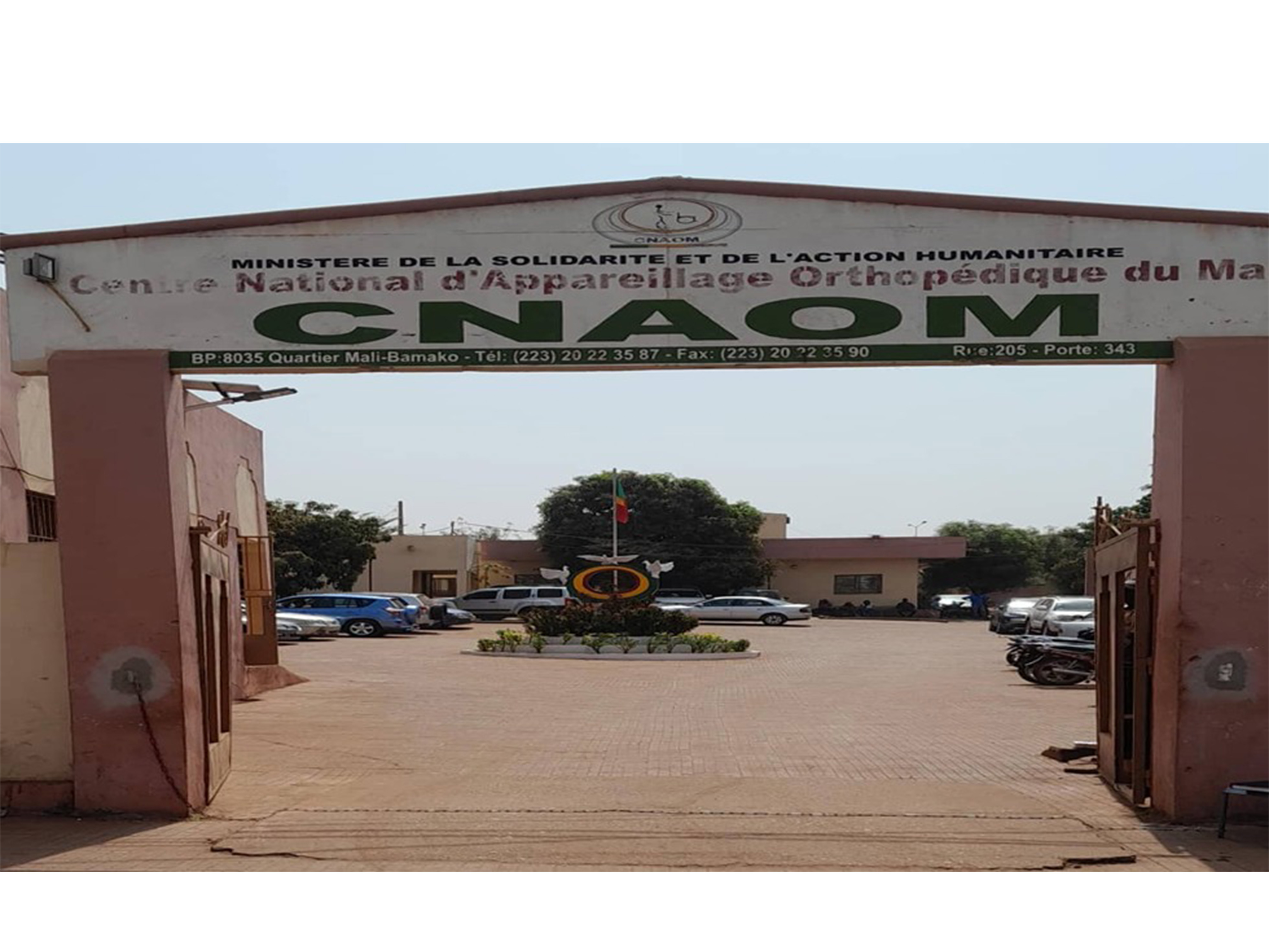 CNAOM